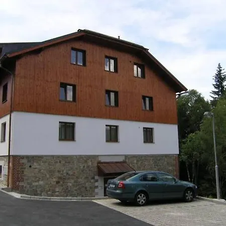 Apartment Apartman Pod Spicakem *